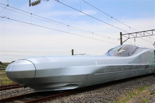 日本开始测试世界上最快的子弹列车