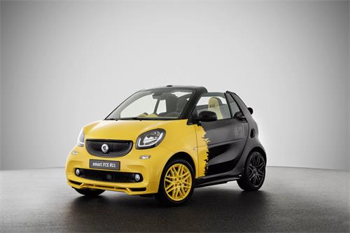 Smart正在推出燃烧动力的ForTwo 并提供21节车厢礼炮