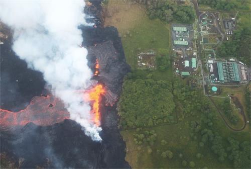 在夏威夷的Kīlauea火山喷发一年后 附近的一家地热发电厂重新启动