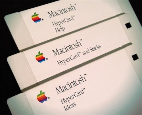 30多年的HyperCard 缺少Web的链接