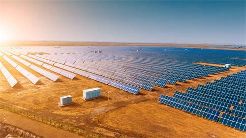 Facebook正在为德克萨斯州的一个大型太阳能农场