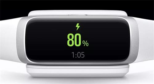 三星的Galaxy Fit健身追踪器于6月18日以100美元的价格发售