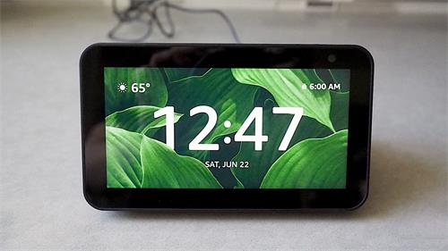 亚马逊Echo Show 5评论 带有闹钟智能的Alexa显示屏