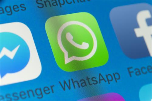 WhatsApp测试只需点击一下即可将您的状态分享到Facebook