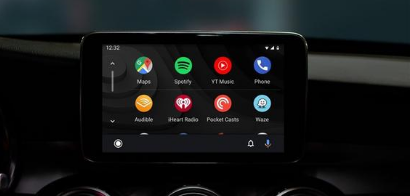 新的安卓Auto推出带有消息预览功能重新设计的音乐播放器