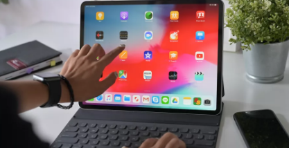 您的下一个苹果iPad可能会获得带织物背光的智能键盘