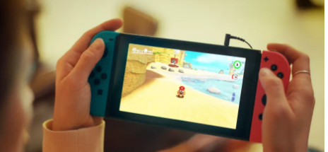 NintendoSwitch主机的升级版预计将配备7英寸OLED屏幕