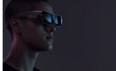 OppoARGlass2021智能眼镜将90英寸电视置于您的视线中