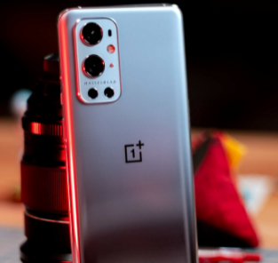 OnePlusNord2规格泄漏最高12GB内存和90Hz刷新率