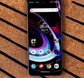 摩托罗拉MotoEdge智能手机评测