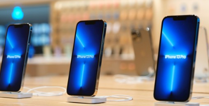 2月22日Digitimes表示供应商正在为iPhoneSE的发布做准备