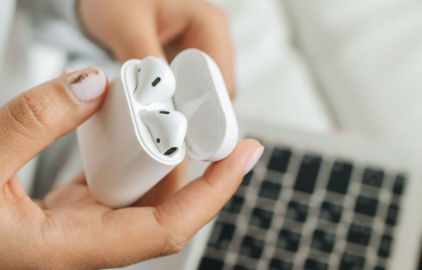 如何将 Apple AirPods 连接到 iPhone