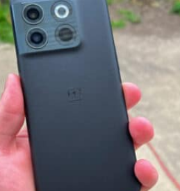 OnePlus10T通过摄像头和网络改进获得首次更新