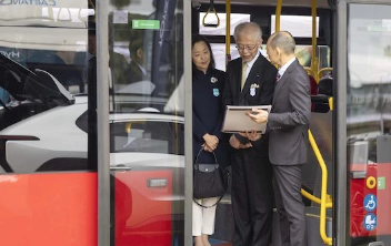 丰田零排放巴士在英国试用