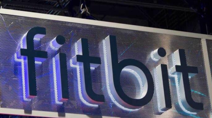 Fitbit正在开发一款支持蜂窝的可穿戴设备