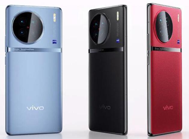 vivo X90 Pro搭载120Hz AMOLED屏幕上市