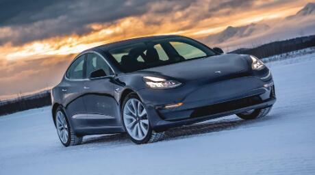 报告称特斯拉致力于重新设计Model 3