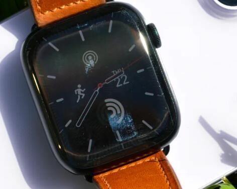 Apple Watch是最受欢迎的智能手表 占2022年销售额的56%